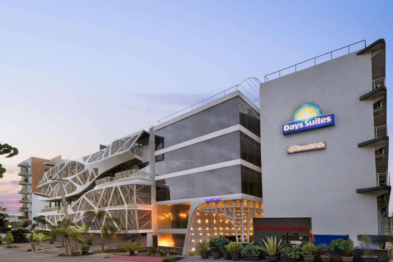 Days Inn & Suites By Wyndham Bengaluru Whitefield ภายนอก รูปภาพ